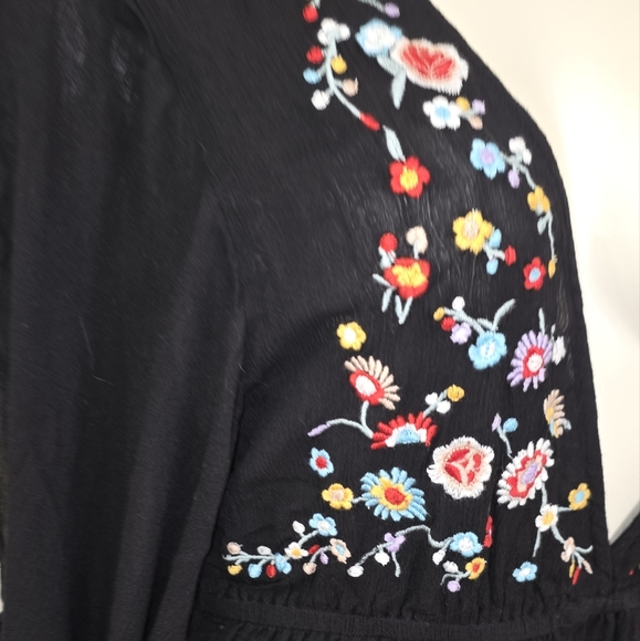 Topshop Black Floral Embroibery Swim Coverup - Picture 8 of 11